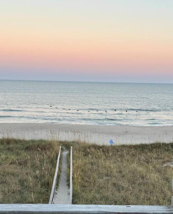 Living The Dream On The Beach! Carolina Beach Exterior foto